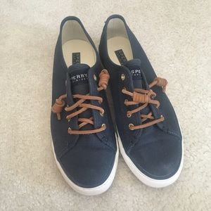 Sperry Sneakers